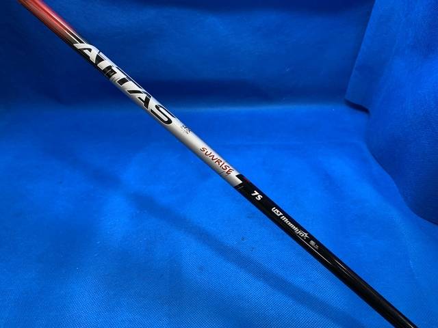 中古ゴルフ (Ｓ) ATTAS RX SUNRISE RED 7 (テーラーメイド用スリーブ)の写真