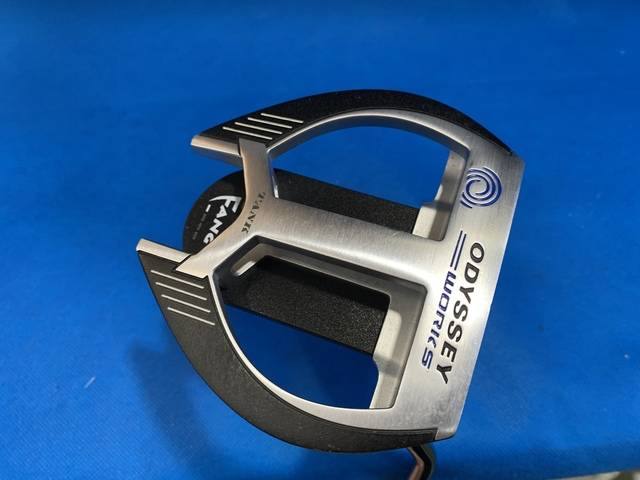 中古ゴルフ WORKS VERSA TANK 2-BALL FANGの写真