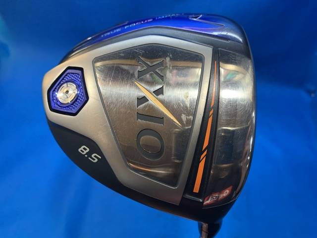 中古ゴルフ XXIO (2018) ネイビー  8.5゜の写真