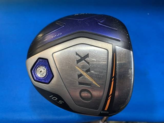 中古ゴルフ XXIO (2018) ネイビー 10.5゜の写真