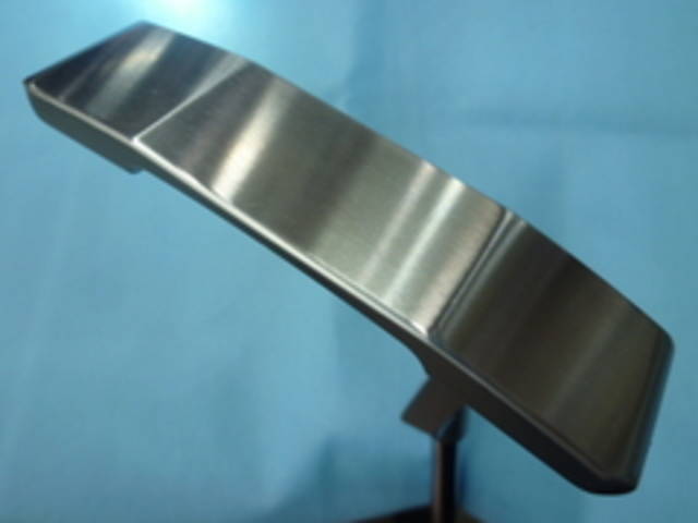 中古ゴルフ Piretti パターの写真