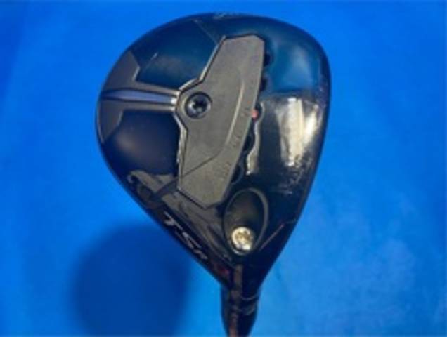 中古ゴルフ Titleist ドライバーの写真