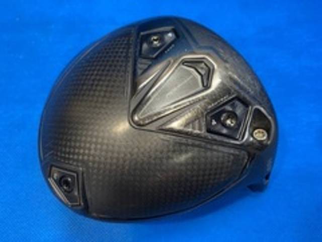 中古ゴルフ cobra ドライバーの写真