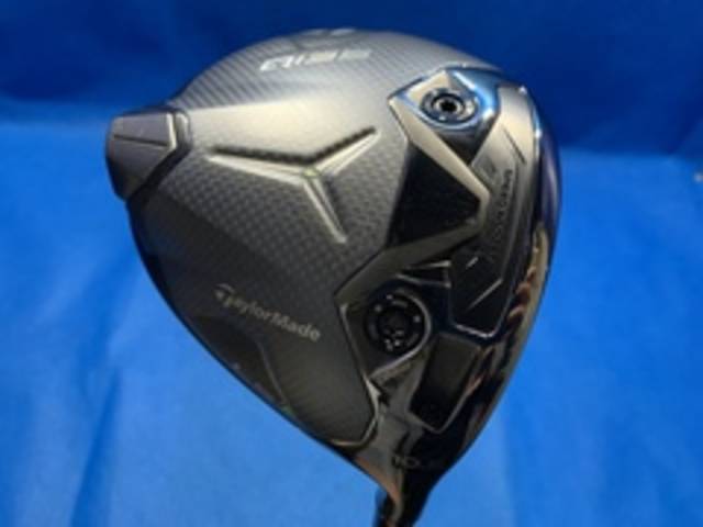 中古ゴルフ TaylorMade ドライバーの写真