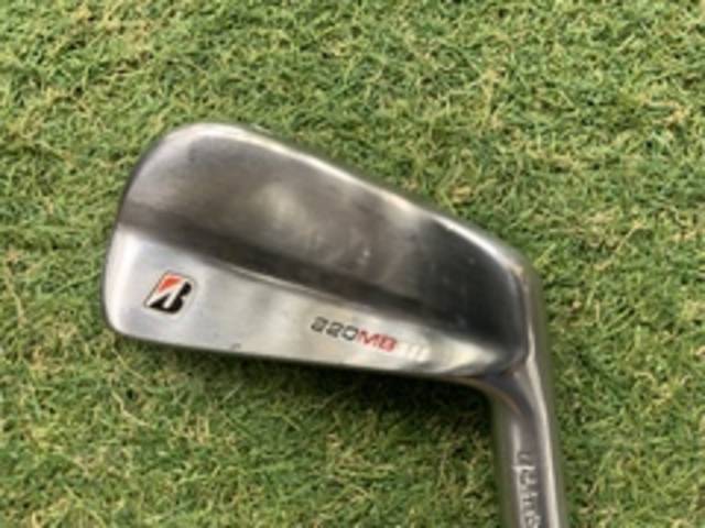 中古ゴルフ BRIDGESTONE アイアンセットの写真