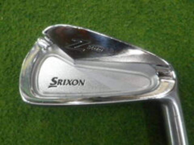 中古ゴルフ DUNLOP アイアンセットの写真