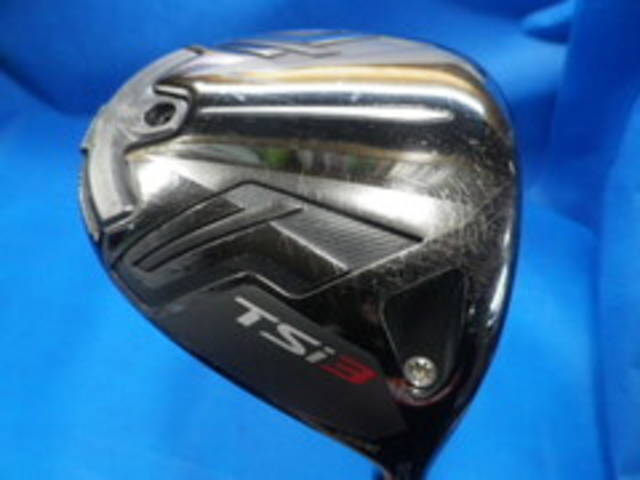 中古ゴルフ Titleist ドライバーの写真