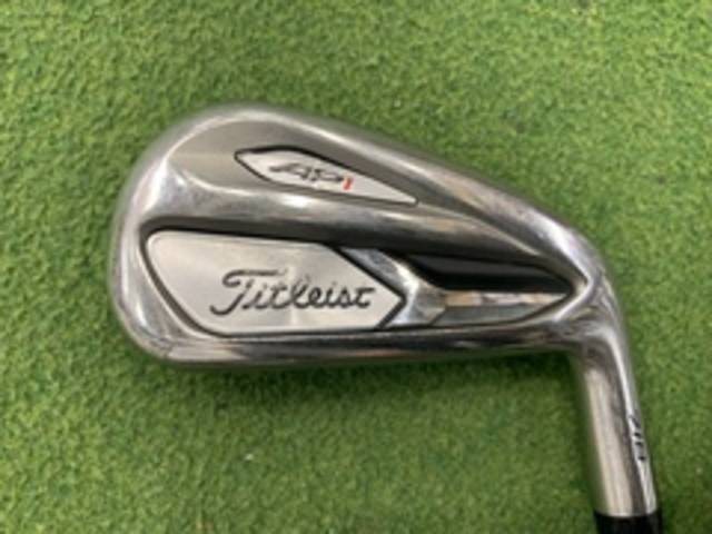 中古ゴルフ Titleist アイアンセットの写真