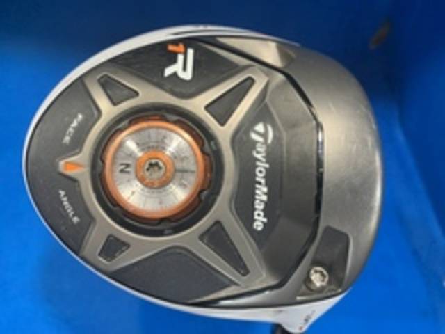 中古ゴルフ TaylorMade ドライバーの写真