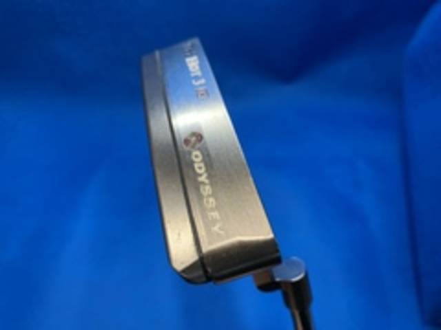 中古ゴルフ ODYSSEY パターの写真