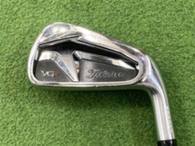 中古ゴルフ Titleist ドライバーの写真