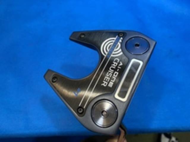 中古ゴルフ ODYSSEY パターの写真