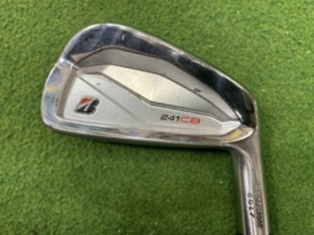 中古ゴルフ BRIDGESTONE アイアンセットの写真