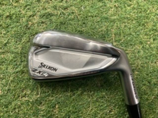 中古ゴルフ DUNLOP アイアンセットの写真