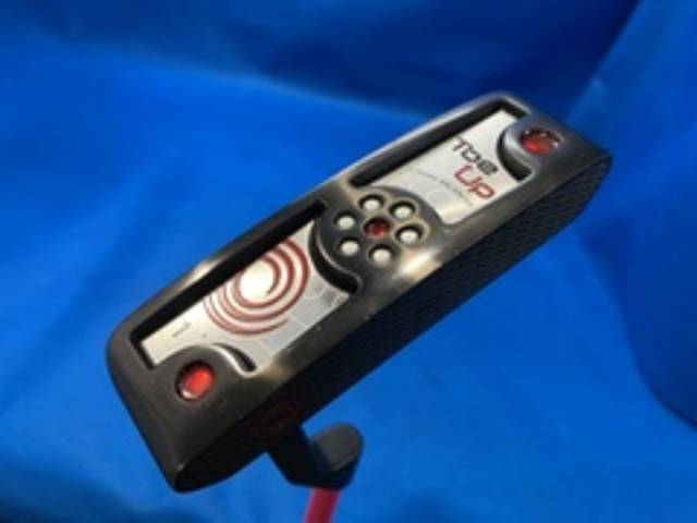 中古ゴルフ ODYSSEY パターの写真