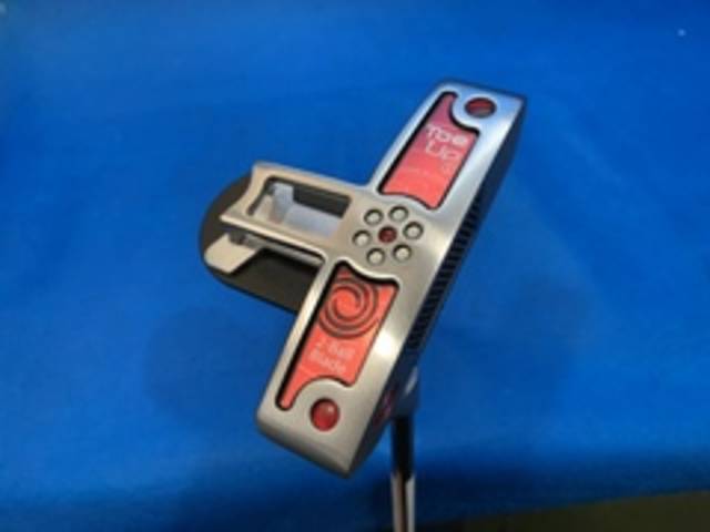 中古ゴルフ ODYSSEY パターの写真