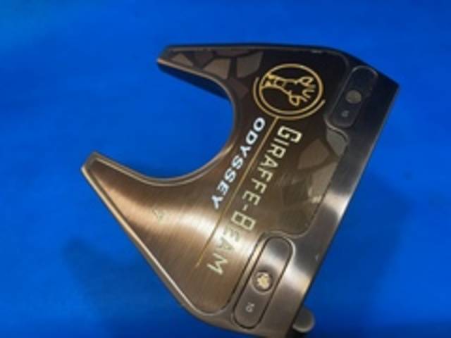 中古ゴルフ ODYSSEY パターの写真
