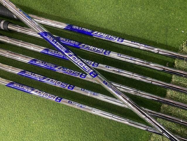 DUNLOP ダンロップ 中古アイアンセット SRIXON ZX4 7本の商品