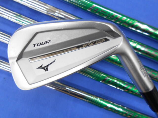 中古ゴルフ JPX 921 TOUR  6本の写真