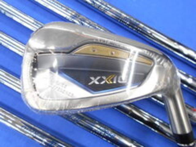 中古ゴルフ XXIO (2024) ネイビー  7本