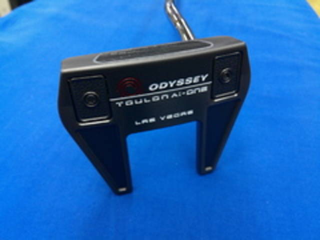 中古ゴルフ ODYSSEY パターの写真