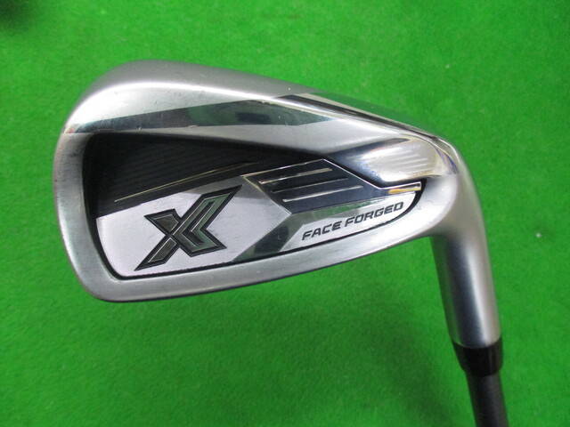 中古ゴルフ XXIO (2024) X-eks-  5本の写真