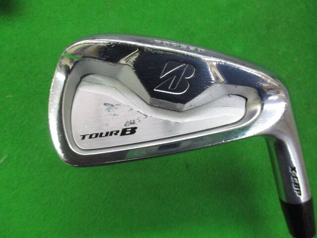 中古ゴルフ TOUR B X-CBP  7本の写真