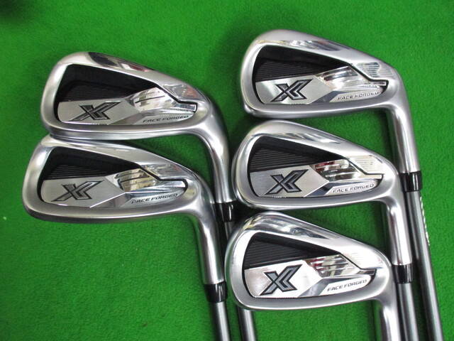 中古ゴルフ XXIO (2024) X-eks-  5本の写真