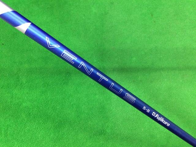 中古ゴルフ (Ｓ) VENTUS BLUE 2024 VeloCore+ 5 (テーラーメイド用スリーブ)の写真