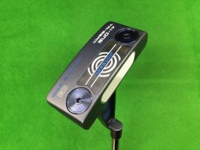 中古ゴルフ ODYSSEY パターの写真