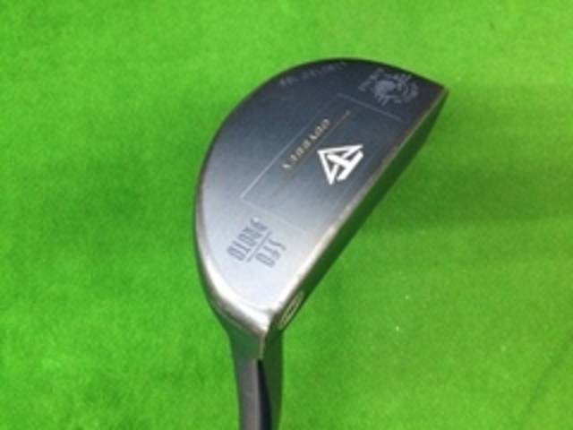 中古ゴルフ ODYSSEY パターの写真