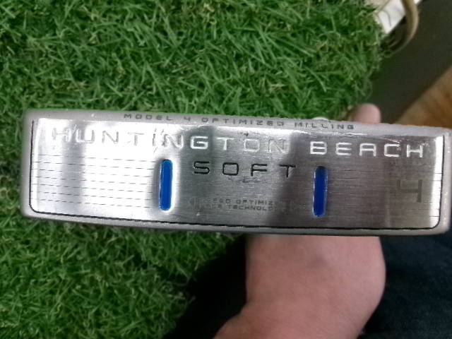 中古ゴルフ HUNTINGTON BEACH SOFT 4の写真