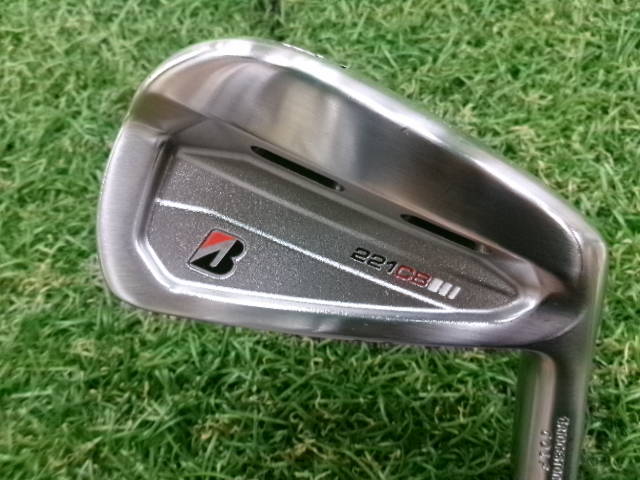 中古ゴルフ BRIDGESTONE 221CB  6本の写真
