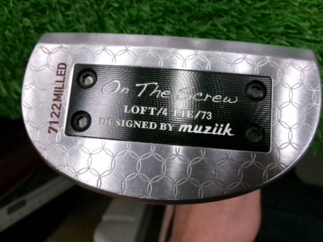 中古ゴルフ On The Screw 7122 MILLED センターシャフトの写真