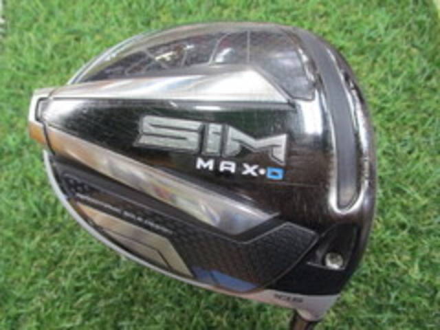中古ゴルフ TaylorMade ドライバーの写真