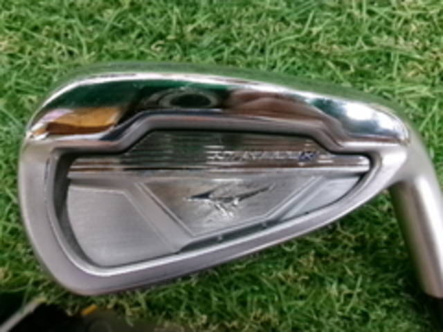 中古ゴルフ Mizuno アイアンセットの写真