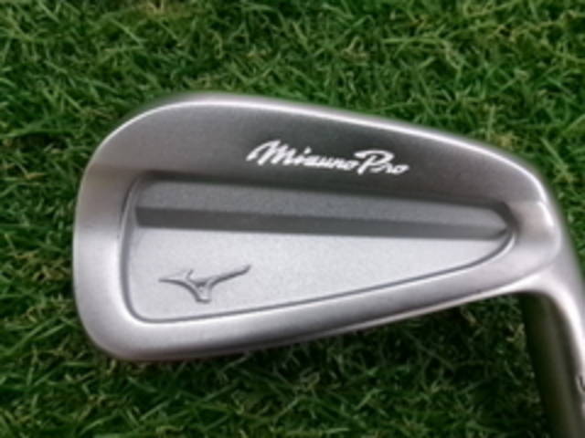中古ゴルフ Mizuno アイアンセットの写真