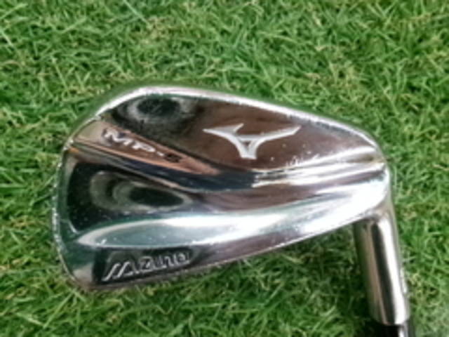 中古ゴルフ Mizuno アイアンセットの写真