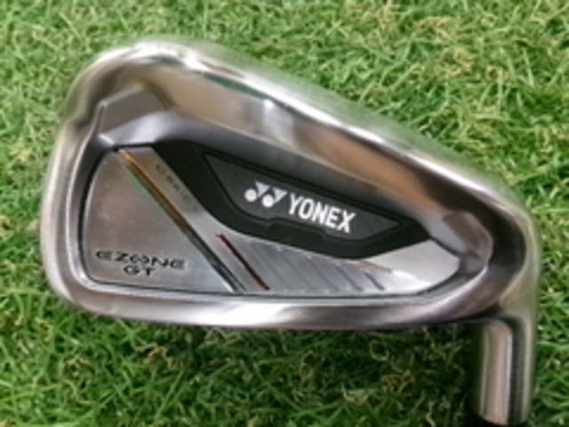 中古ゴルフ YONEX ドライバーの写真