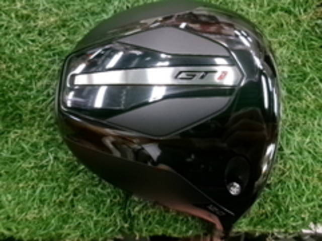 中古ゴルフ Titleist ドライバーの写真