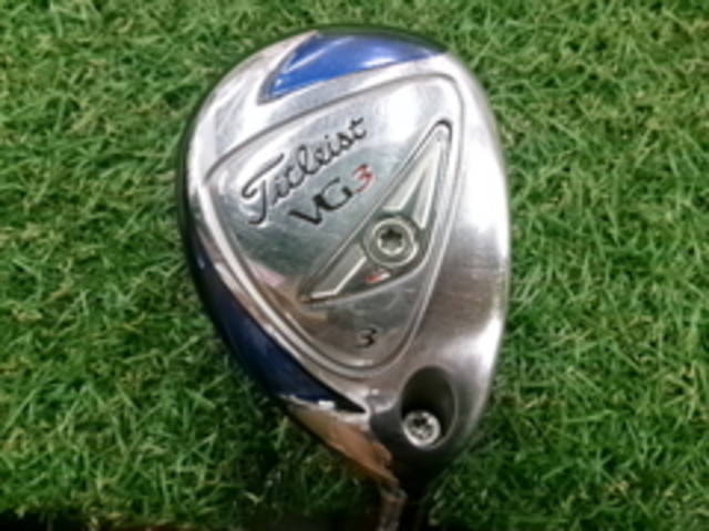 中古ゴルフ Titleist ドライバーの写真