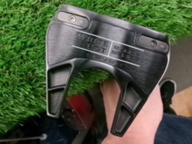 中古ゴルフ ODYSSEY パターの写真