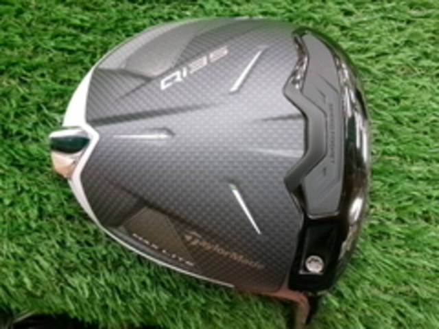 中古ゴルフ TaylorMade ドライバーの写真