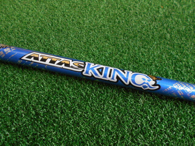 中古ゴルフ ATTAS KING 4 (S) (テーラーメイド用スリーブ)の写真
