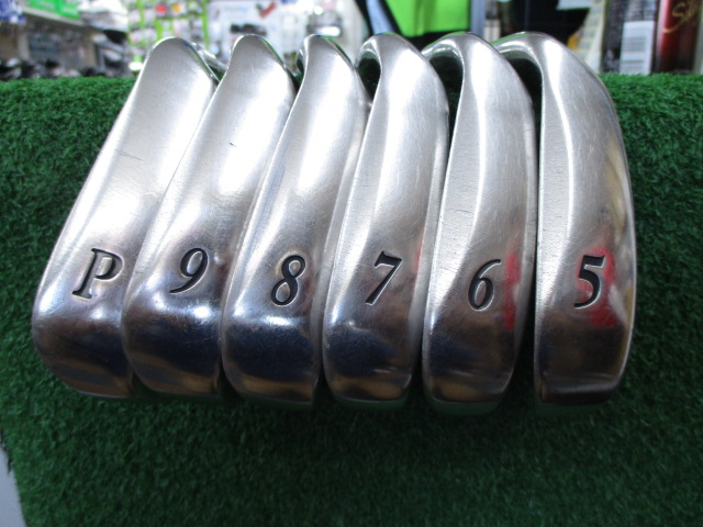中古ゴルフ DUNLOP ドライバーの写真