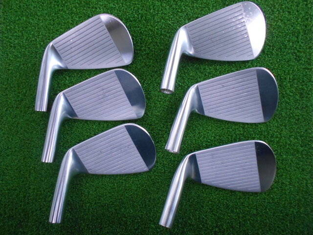 贅沢品 Muziik Muscle Deep Screw The On 中古アイアンセット ムジーク クラブ