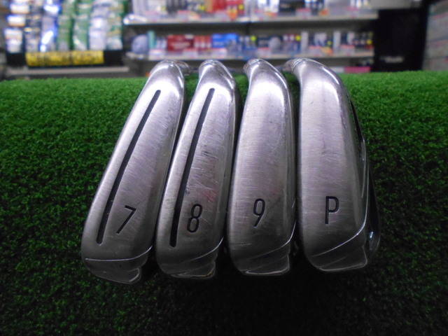 TaylorMade テーラーメイド 中古アイアンセット SIM MAX その他