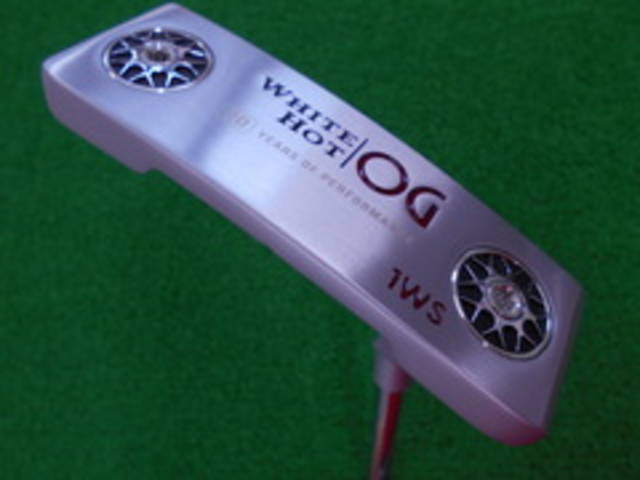 中古ゴルフ ODYSSEY パターの写真