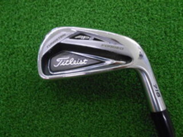 中古ゴルフ Titleist アイアンセットの写真