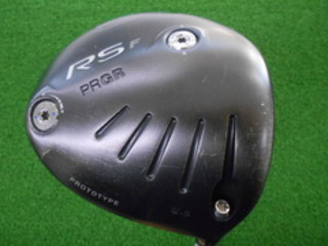 中古ゴルフ PRGR ドライバーの写真